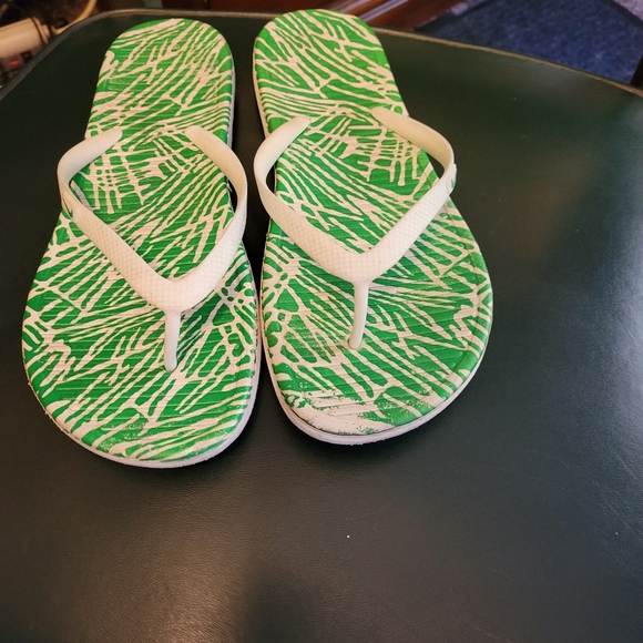 Womens Nike Sandals - Picture 3 of 4